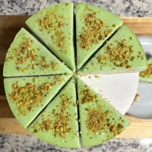 Pistachio Cheesecake (12") Handcrafted in Miami